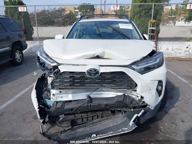 Toyota Rav4 Xle Premium 2022 JTMC1RFV9ND087401 Image 11