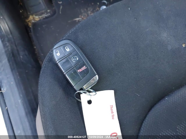 Jeep Renegade Latitude 2016 ZACCJBBT3GPC99680 Image 11