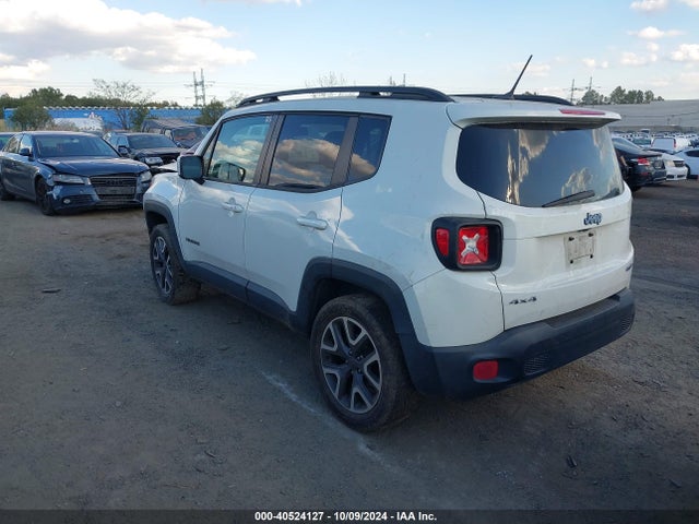 Jeep Renegade Latitude 2016 ZACCJBBT3GPC99680 Image 3