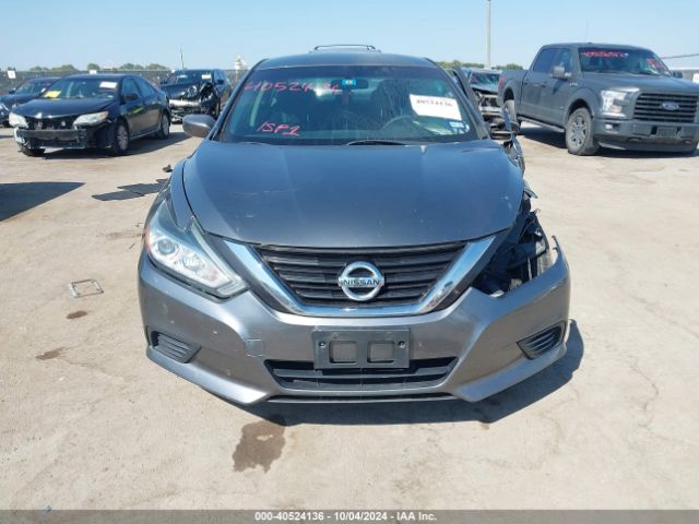 1N4AL3AP0HN357014 Nissan Altima 2.5 S
