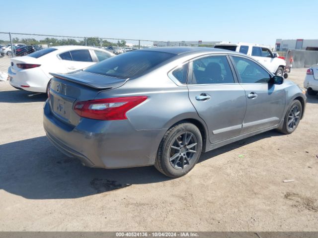 1N4AL3AP0HN357014 Nissan Altima 2.5 S