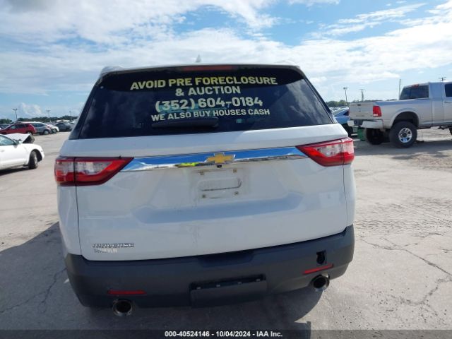 Chevrolet Traverse Ls 2018 1GNERFKW2JJ149805 Image 16