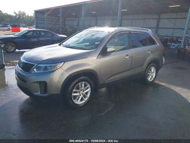KIA SORENTO LX 2014 5XYKT4A65EG518567 Image 2