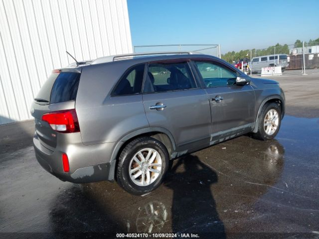 KIA SORENTO LX 2014 5XYKT4A65EG518567 Image 4