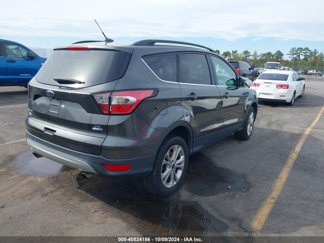 Ford ESCAPE SE 2017 1FMCU9GD9HUC98482 Image 4