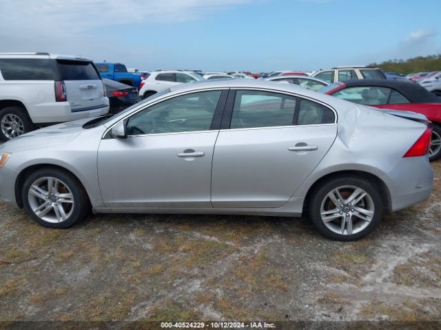 YV140MFK0F2354271 Volvo S60 T5 Premier