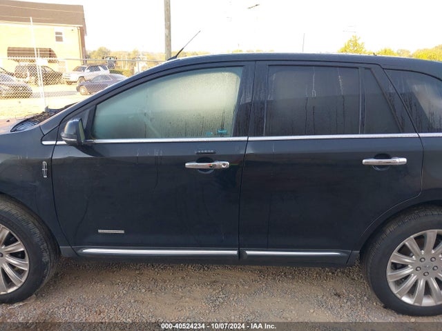Lincoln MKX 2014 2LMDJ8JK3EBL19153 Image 14