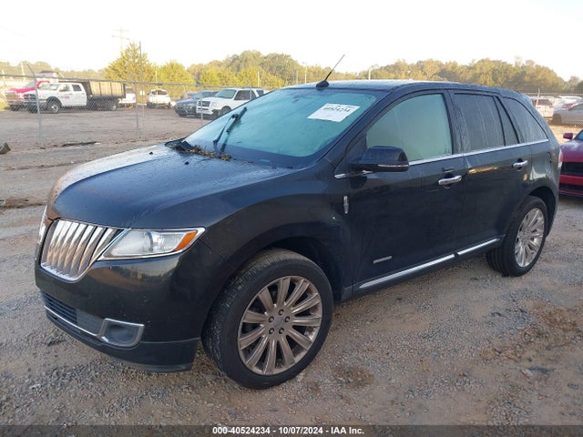 Lincoln MKX 2014 2LMDJ8JK3EBL19153 Image 2