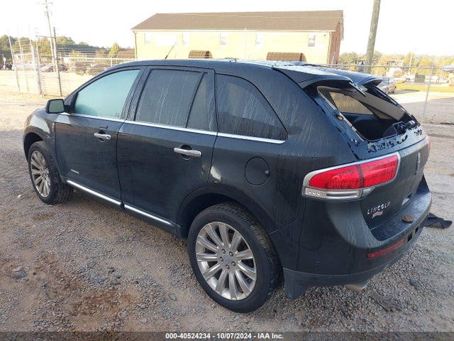 Lincoln MKX 2014 2LMDJ8JK3EBL19153 Image 3