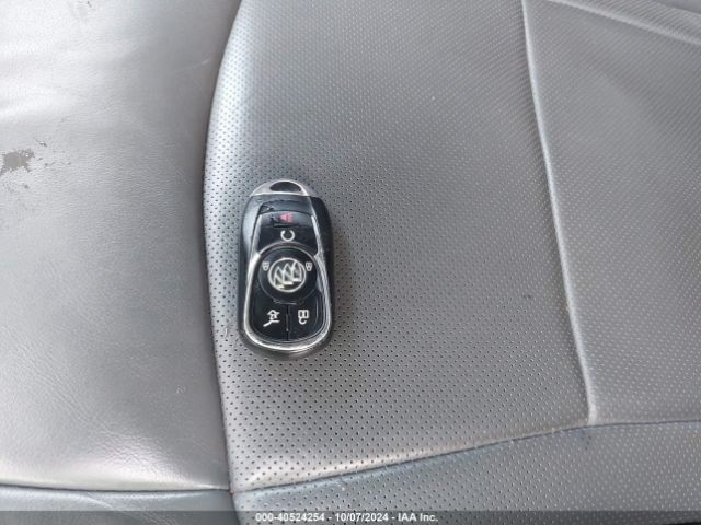 5GAERBKW3JJ220139 Buick Enclave Essence