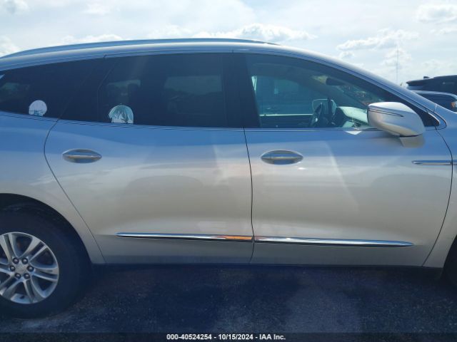 5GAERBKW3JJ220139 Buick Enclave Essence