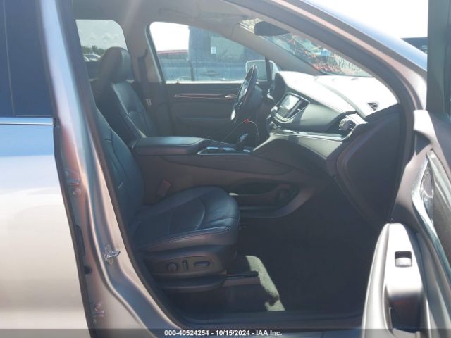 5GAERBKW3JJ220139 Buick Enclave Essence