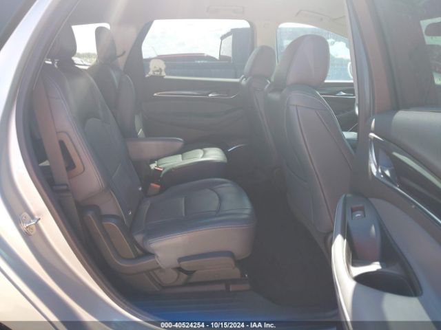5GAERBKW3JJ220139 Buick Enclave Essence