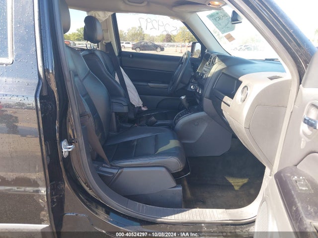 1C4NJPFA1GD747668 Jeep Patriot High Altitude Edition