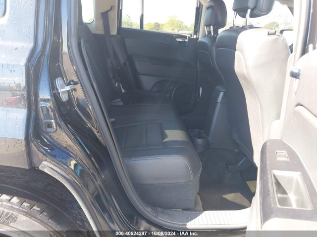 1C4NJPFA1GD747668 Jeep Patriot High Altitude Edition