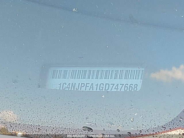 1C4NJPFA1GD747668 Jeep Patriot High Altitude Edition