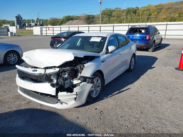 KNAGT4L32H5173775 KIA Optima Lx
