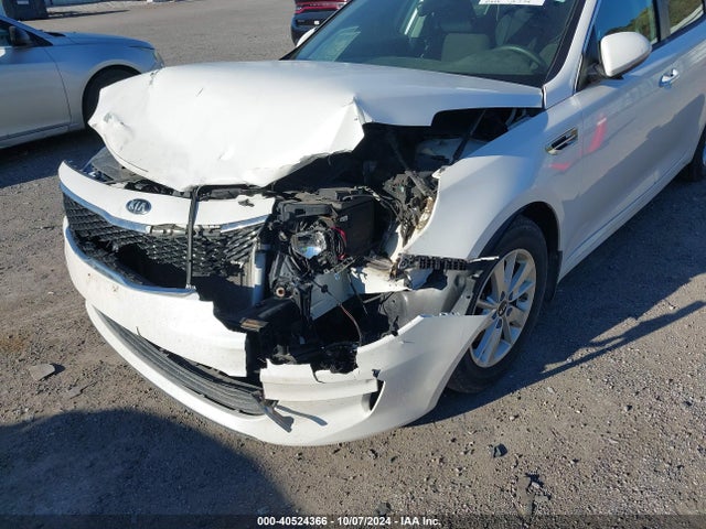 KNAGT4L32H5173775 KIA Optima Lx
