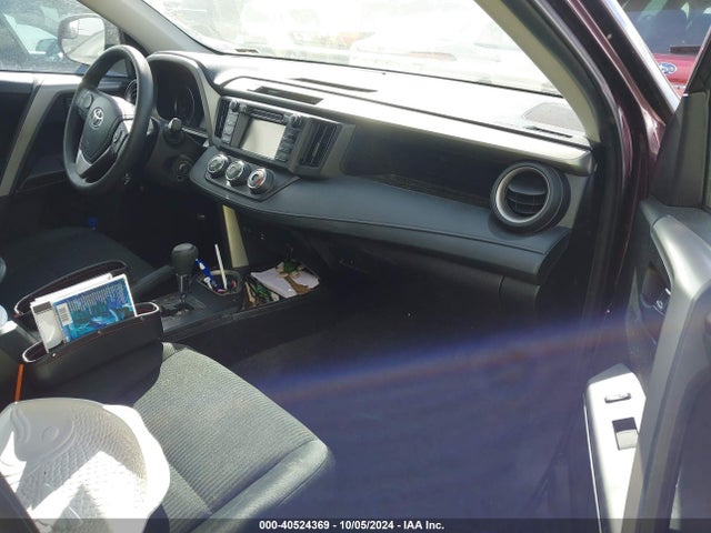 Toyota RAV4 LE 2018 2T3ZFREV6JW450747 Image 5