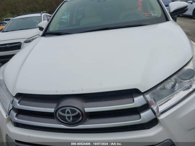 Toyota Highlander Xle 2018 5TDKZRFH4JS548565 Image 10
