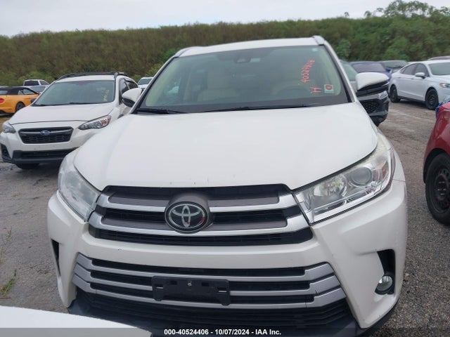Toyota Highlander Xle 2018 5TDKZRFH4JS548565 Image 12