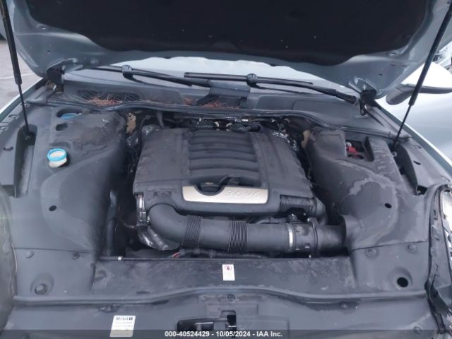 WP1AA2A2XJKA06776 Porsche Cayenne Platinum Edition