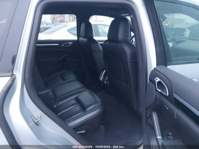 WP1AA2A2XJKA06776 Porsche Cayenne Platinum Edition
