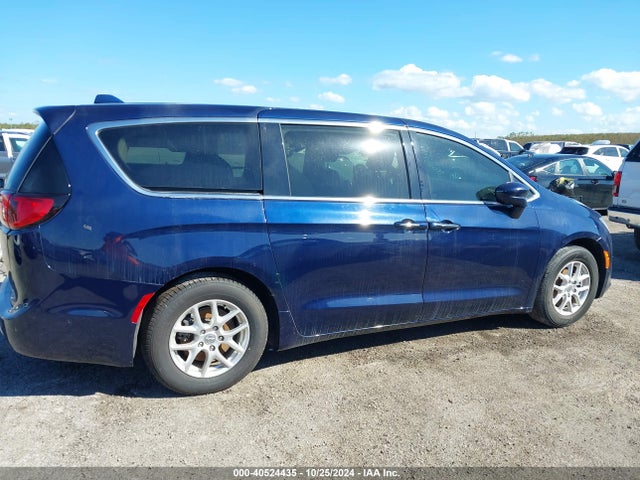 Chrysler Pacifica Touring 2020 2C4RC1FG1LR217429 Image 13