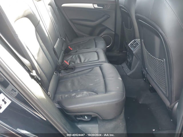 Audi Q5 2.0t Premium 2017 WA1M2AFP6HA041514 Image 8