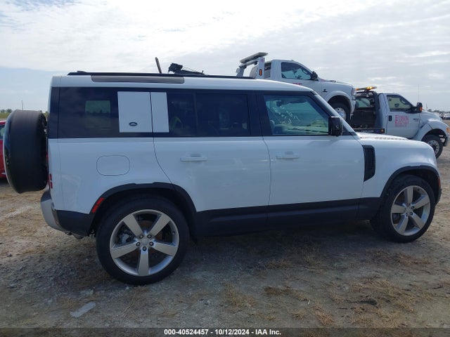 SALEJ7EX6R2355329 Land Rover Defender 110 P300