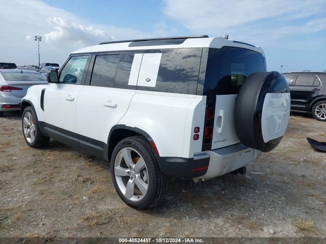 SALEJ7EX6R2355329 Land Rover Defender 110 P300