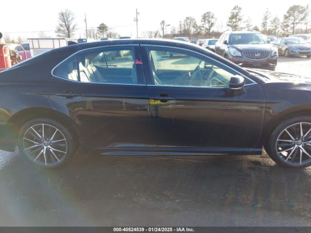 4T1G11BK7PU076734 Toyota Camry Se Awd