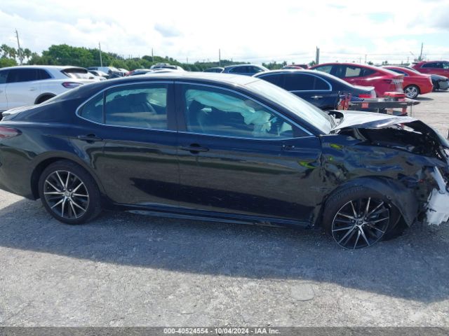 4T1G11AK6RU228037 Toyota CAMRY SE