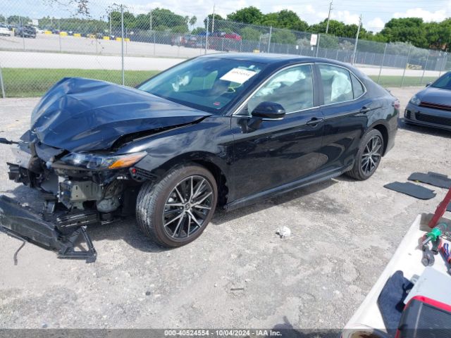 4T1G11AK6RU228037 Toyota CAMRY SE