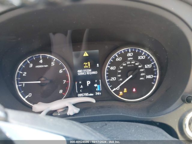 JA4AZ3A39JZ013230 Mitsubishi Outlander Se