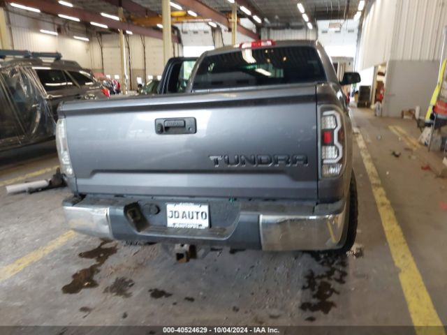 5TFUY5F1XEX396203 Toyota Tundra Sr5 5.7l V8