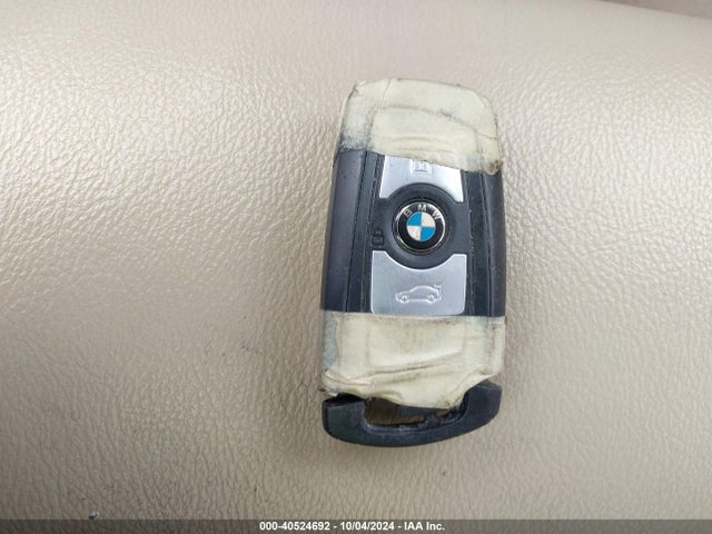 WBA3B1C50EK132012 BMW 320i