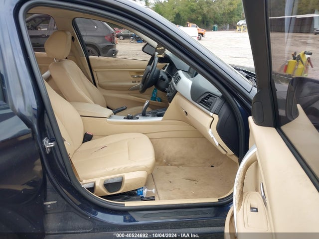 BMW 320i 2014 WBA3B1C50EK132012 Image 5