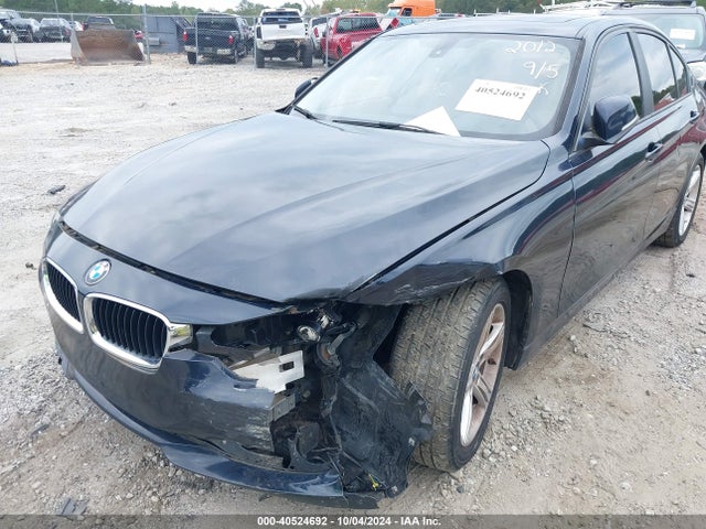 BMW 320i 2014 WBA3B1C50EK132012 Image 6