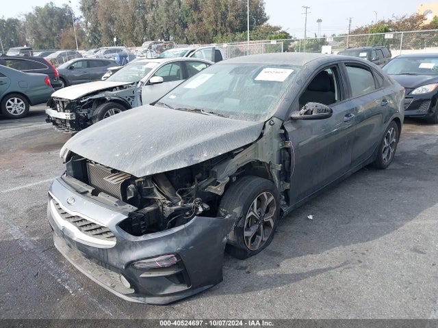 KIA Forte Lxs 2019 3KPF24AD8KE083328 Image 2