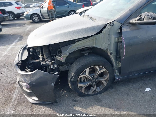 KIA Forte Lxs 2019 3KPF24AD8KE083328 Image 6