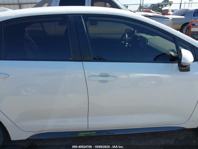 Toyota COROLLA SE 2021 JTDS4MCE7MJ056724 Image 13