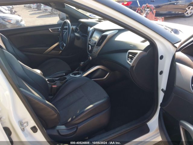 KMHTC6AD6GU299615 Hyundai Veloster