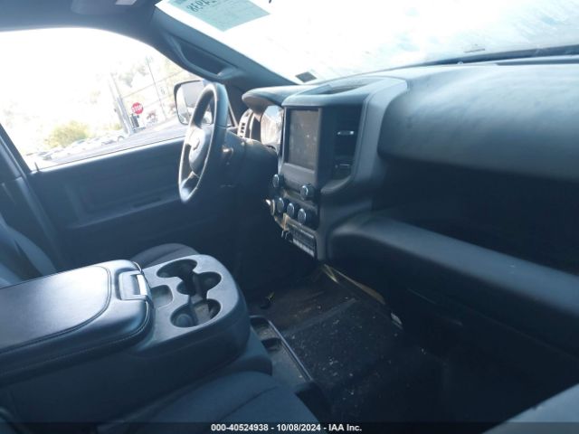 3C6UR5HJ8MG611145 RAM 2500 Tradesman  4x4 8' Box