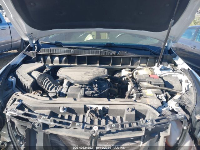1GYKNBRS9JZ196666 Cadillac Xt5 Standard