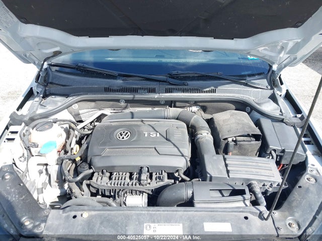 3VW4T7AJ9HM318133 Volkswagen JETTA GLI