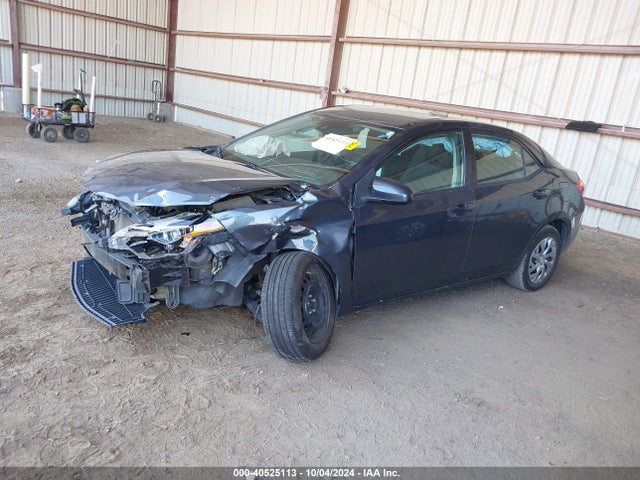 Toyota COROLLA LE 2018 5YFBURHE0JP821060 Image 2