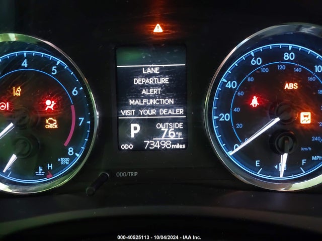 Toyota COROLLA LE 2018 5YFBURHE0JP821060 Image 7