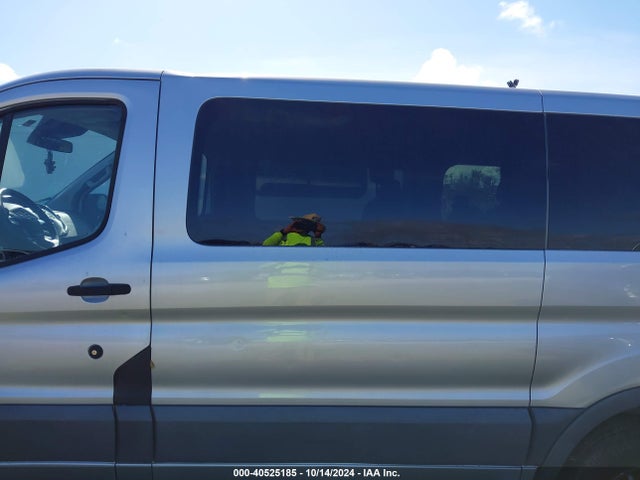 1FMZK1YMXFKA91706 Ford Transit-150 Xlt