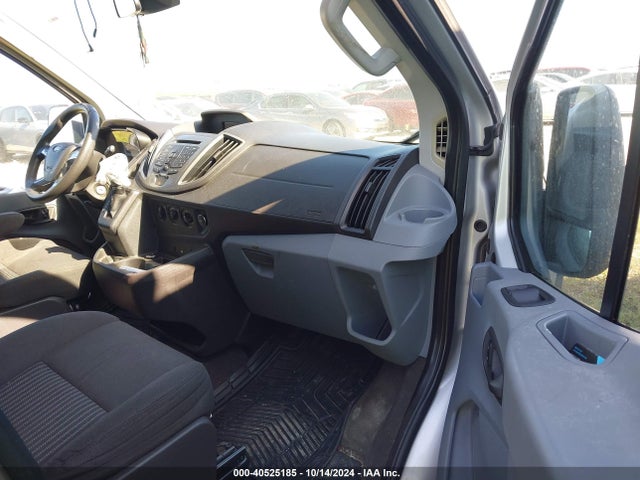 1FMZK1YMXFKA91706 Ford Transit-150 Xlt